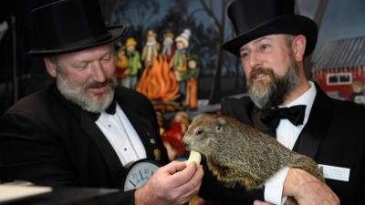 Groundhog Day 2021: Punxsutawney Phil Predicts Six More Weeks of Winter - www.etonline.com
