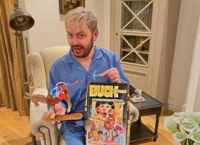 Brian Dowling’s hubby compares him to the Buck-A-Roo boy with mortifying throw back pic - evoke.ie