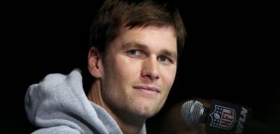 When Will Tom Brady Retire? Here's What He Said About Playing Past 45! - www.justjared.com - county Bay
