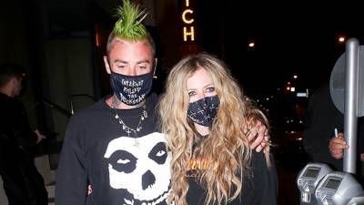 Avril Lavigne New BF Mod Sun Share PDA During Dinner Date After He Gets A Tattoo Of Her Name - hollywoodlife.com