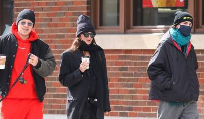 Timothee Chalamet Runs Into Emily Ratajkowski & Her Husband in New York City! - www.justjared.com - New York - Boston