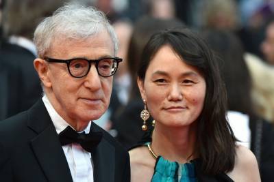 Woody Allen blasts HBO docuseries ‘Allen v. Farrow’ as ‘hatchet job’ - nypost.com