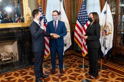 Pete Buttigieg reacts to historic cabinet role: “You can really feel the history swirling around us” - www.metroweekly.com