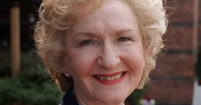 Coronation Street star Eileen Derbyshire's beloved husband Thomas dies after Alzheimer's battle - www.ok.co.uk