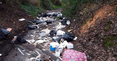 Council leader slams 'incredibly selfish traders' after rubbish from bedroom refurb left strewn across woods - www.manchestereveningnews.co.uk