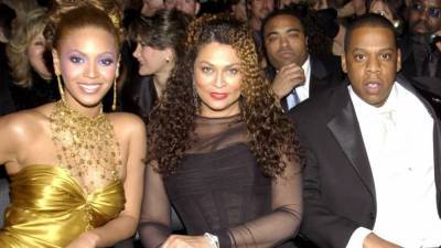 Beyoncé's Mom Tina Knowles-Lawson Praises 'Brave and Classy' Son-in-Law JAY-Z in 'Love Letter' - www.etonline.com