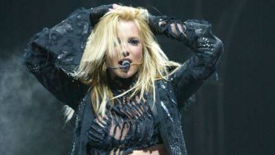 Britney Spears Flaunts Weight Loss Reveals How She Shed Lbs. In Seductive New Dance Video - hollywoodlife.com