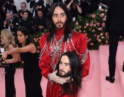 Jared Leto Says His Severed Met Gala Head Got ‘Passed Around’ At The Event: ‘Everybody Wanted To Hold It’ - etcanada.com