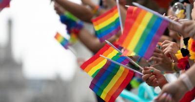 Large Increase in Americans Who Now Identify as LGBTQ – Especially Among Gen Z – But Few Republicans - www.thenewcivilrightsmovement.com - USA