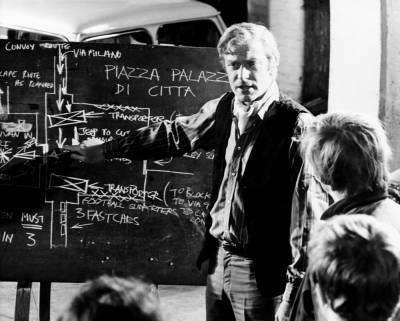 ‘Love Story’, ‘Italian Job’, ‘The Parallax View’, ‘Flashdance’ & ‘Fatal Attraction’ Reboots Greenlit At Paramount+ - deadline.com - Italy