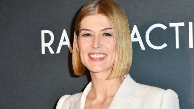 Rosamund Pike Speaks Out Against Her Body Being Altered on Movie Posters - www.etonline.com