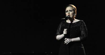 Official Chart Flashback 2011: Adele - Someone Like You - www.officialcharts.com