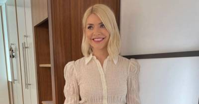 Holly Willoughby puts long legs on display in tweed mini skirt on This Morning – copy her look here - www.ok.co.uk