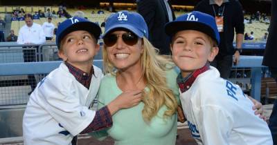 Britney Spears's two sons tower over singer in rare family photo - www.msn.com