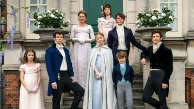 'Bridgerton,' 'The Queen’s Gambit' Among Books Surging in Sales After Netflix Series Adaptations - www.hollywoodreporter.com - New York