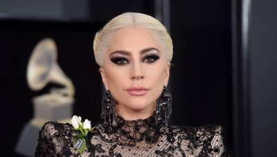 Surveillance Video Shows Lady Gaga's Dog Walker Being Shot & Dogs Being Stolen (Graphic Content) - www.justjared.com - USA