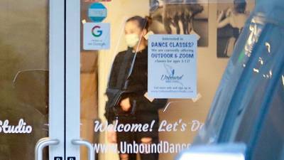 Shiloh Jolie-Pitt, 14, Rocks Ripped Pants Ponytail At Dance Studio In Pasadena — See Pic - hollywoodlife.com - city Pasadena