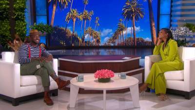 Guest Host Tiffany Haddish Tries To Convince Taye Diggs To Join Bumble On ‘Ellen’ - etcanada.com
