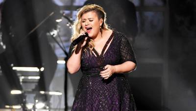 Kelly Clarkson Reveals She’s Written 60 Songs Since Divorce From Brandon Blackstock - hollywoodlife.com - USA