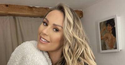 Kate Ferdinand returns to work 10 weeks after son's birth as she shares glamorous selfie before shoot - www.ok.co.uk