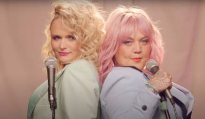 Miranda Lambert And Elle King Are ‘Drunk (And I Don’t Wanna Go Home)’ In Fun New Music Video - etcanada.com