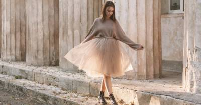 Feel Like a Total Ballerina in This Voluminous Tulle Midi Skirt - www.usmagazine.com