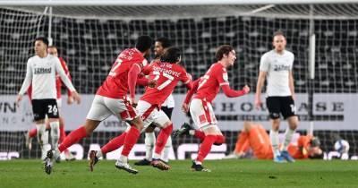Manchester United fans go wild as loan star nets his first professional goal - www.manchestereveningnews.co.uk - Manchester