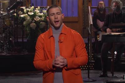 Solo Nick Jonas promises ‘SNL’ fans that JoBros are ‘still together’ - nypost.com