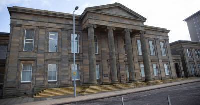 Scots woman attacked after refusing to accept apology flowers from violent ex who punched her in the face - www.dailyrecord.co.uk - Scotland