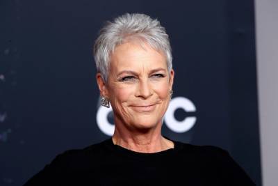 Jamie Lee Curtis Looks Back On 22 Years Of Sobriety: ‘I Was A Young Star At War With Herself’ - etcanada.com