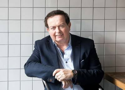 Marty Morrissey promises showbiz and sports gossip galore in autobiography - evoke.ie