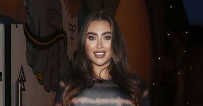 Pregnant Lauren Goodger oozes glamour as she cradles blossoming baby bump in a skintight tie-dye dress - www.ok.co.uk