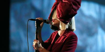 Sia Deletes Twitter Amid Backlash Over Upcoming Film 'Music' - www.justjared.com