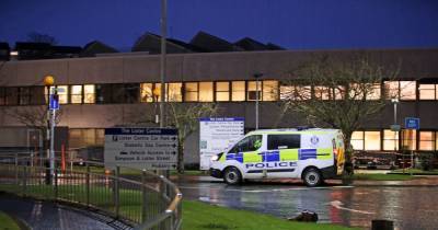 Mum and daughter die in stabbings and hospital in lockdown after 'three potentially linked incidents' in Scotland - www.manchestereveningnews.co.uk - Scotland