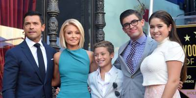 Kelly Ripa Gets Candid About Her Son Joaquin's Dyslexia - www.justjared.com