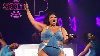 Lizzo Belts Out ‘Cuz I Love You’ While Running On The Treadmill Just Like ‘Beast’ Miley Cyrus: Watch - hollywoodlife.com