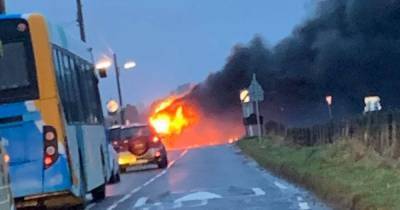 Bus bursts into flames on busy Scots road as thick black smoke seen from ‘miles away’ - www.dailyrecord.co.uk - Scotland