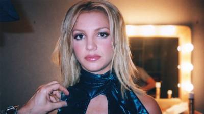 'Framing Britney Spears' Examines the Pop Star's Challenges With Fame and Ongoing Conservatorship Battle - www.etonline.com