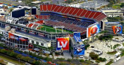 What Time is the Super Bowl 2021? Kickoff Details Revealed! - www.justjared.com - Florida - county Bay - Kansas City