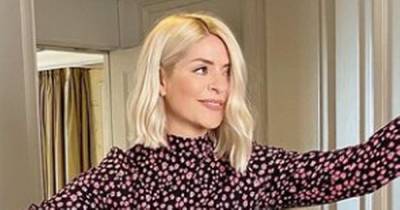 Holly Willoughby stuns shoppers in 'beyond gorgeous' £21 M&S dress - www.manchestereveningnews.co.uk
