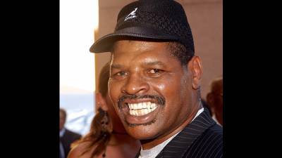 Leon Spinks Jr. Dies: Ex-Heavyweight Boxing Champ Who Defeated Muhammad Ali Was 67 - deadline.com - county St. Louis