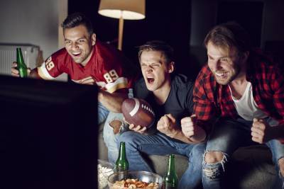 Liven up Super Bowl 2021 with these virtual party ideas, drinking games - nypost.com - county Bay - Kansas City