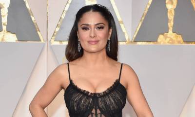 Salma Hayek doing the floss in a lace dress will make your day - hellomagazine.com