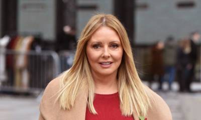 Carol Vorderman wows fans with skintight leather trousers in stunning throwback - hellomagazine.com - Ireland