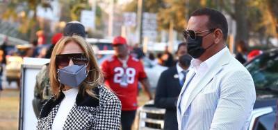 Jennifer Lopez & Alex Rodriguez Arrive in Style for Super Bowl 2021 - www.justjared.com - Florida - county Bay