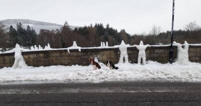 Incredible snow people appear on Scots bridge as locals make the most of wintry weather - www.dailyrecord.co.uk - Scotland