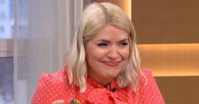 Holly Willoughby left in hysterics after making rude beans joke during This Morning's cooking segment - www.ok.co.uk