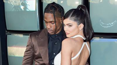 Why Kylie Jenner Travis Scott Are ‘Hooking Up’ But Not Putting ‘A Label’ On Their Relationship - hollywoodlife.com