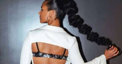 Alicia Keys' post-Super Bowl fashion risk has everyone saying the same thing - www.msn.com