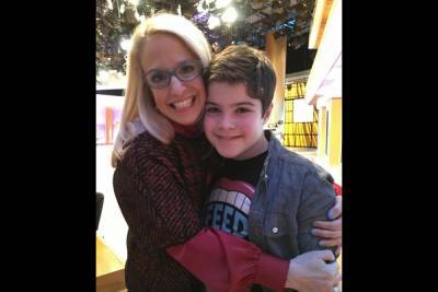 Dr. Laura Berman Reveals Her Son Died Of An Overdose -- And Has A Warning For Parents About Snapchat! - perezhilton.com